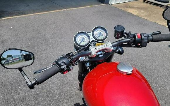 2019 Triumph Speed Twin Korosi Red and Storm Grey