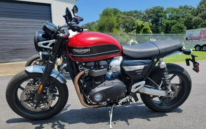 2019 Triumph Speed Twin Korosi Red and Storm Grey