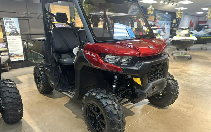 2024 Can-Am Defender DPS HD10 Fiery Red