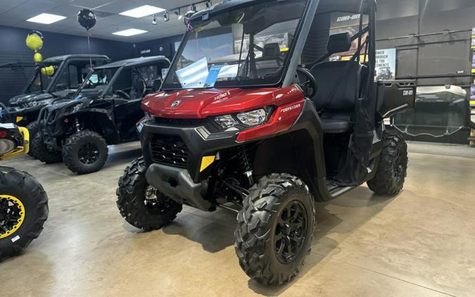 2024 Can-Am Defender DPS HD10 Fiery Red