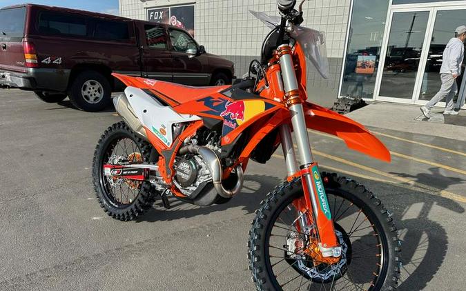 2024 KTM 450 SX-F Factory Edition First Look [17 Fast Facts]