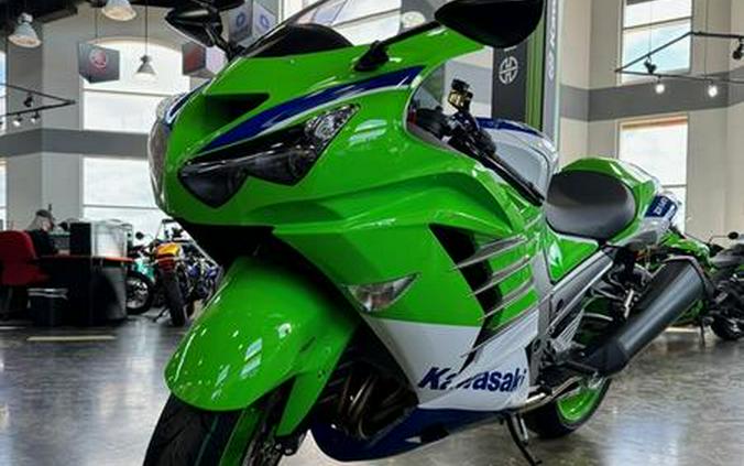 2024 Kawasaki Ninja® ZX™-14R 40th Anniversary Edition ABS