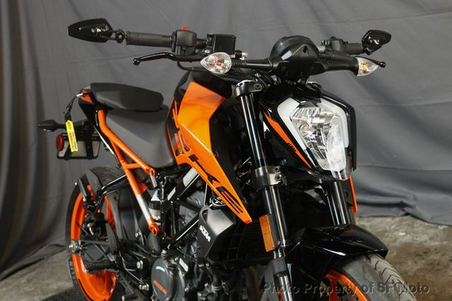 2023 KTM Duke 200