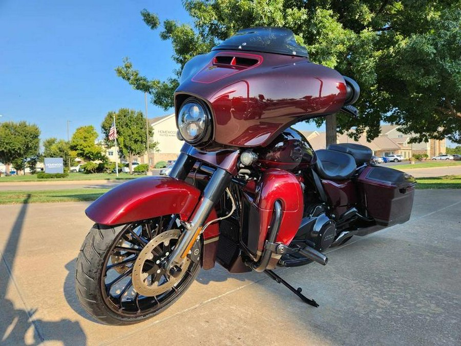 2019 Harley-Davidson® FLHXSE - CVO™ Street Glide®