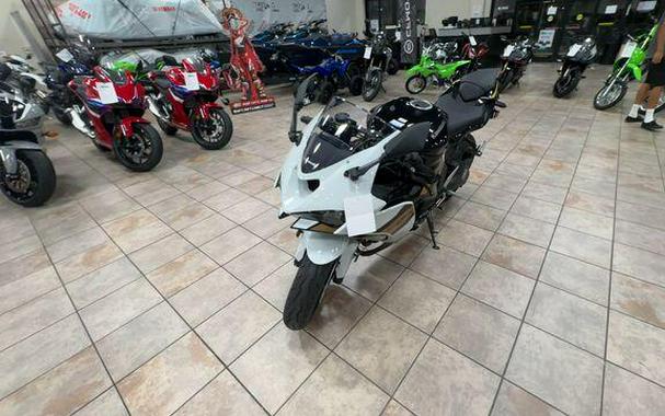 2026 Kawasaki NINJA ZX-6R ABS