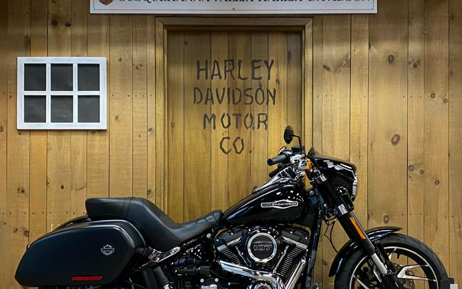 2018 Harley-Davidson Sport Glide - First Ride