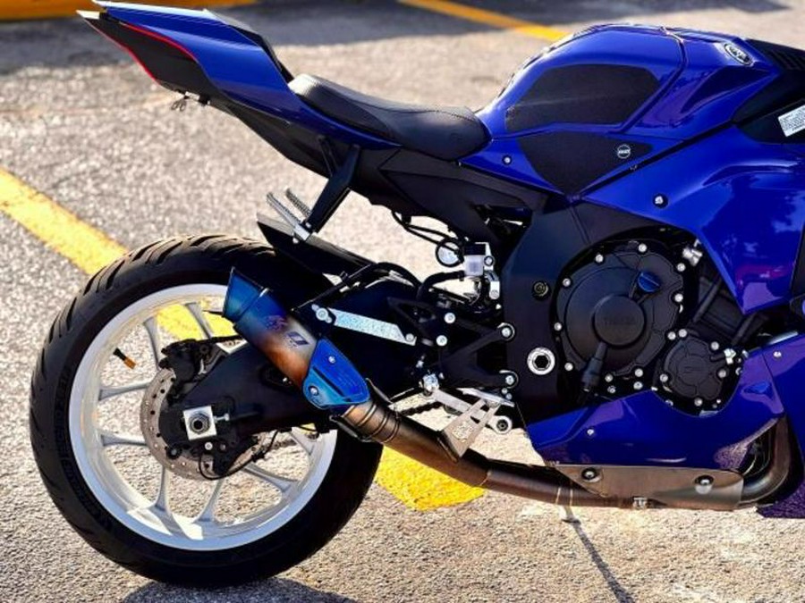 2020 Yamaha YZF-R1