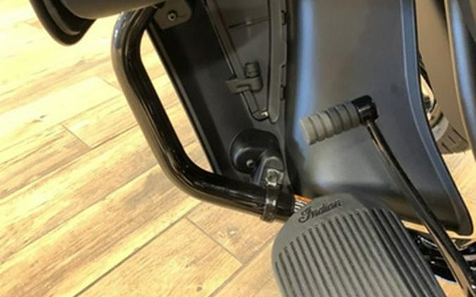 2025 Indian Roadmaster Dark Horse Black Smoke