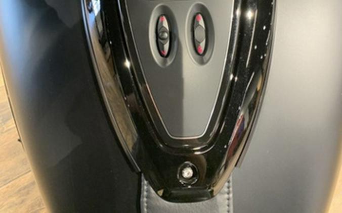 2025 Indian Roadmaster Dark Horse Black Smoke