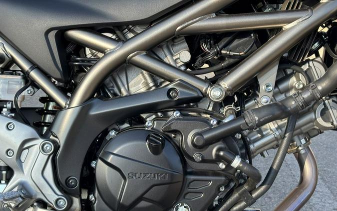 2025 Suzuki SV650 ABS