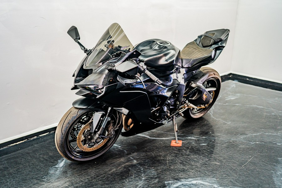 2023 Kawasaki Ninja ZX-6R ABS KRT Edition