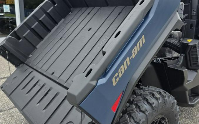 2026 Can-Am Defender Limited HD11