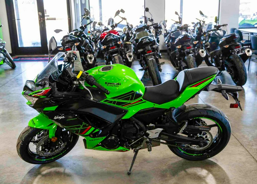 2024 Kawasaki Ninja 650 KRT Edition ABS