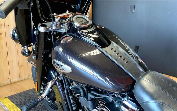 2021 Harley-Davidson® FLHCS - Heritage Classic 114