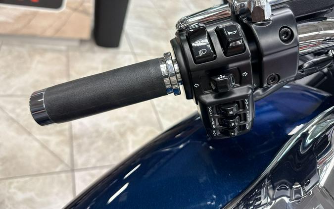 2025 Kawasaki VULCAN 1700 VOYAGER ABS