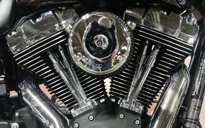 2014 Harley-Davidson Dyna® Wide Glide®