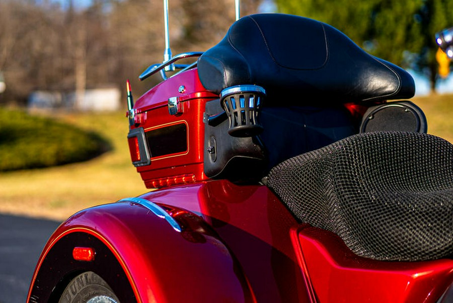 2012 Harley-Davidson® FLHTCUTG - Tri Glide® Ultra Classic®