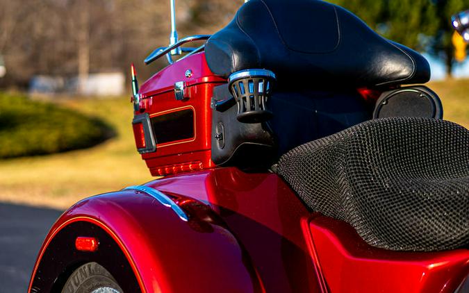2012 Harley-Davidson® FLHTCUTG - Tri Glide® Ultra Classic®