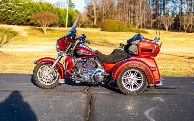 2012 Harley-Davidson® FLHTCUTG - Tri Glide® Ultra Classic®