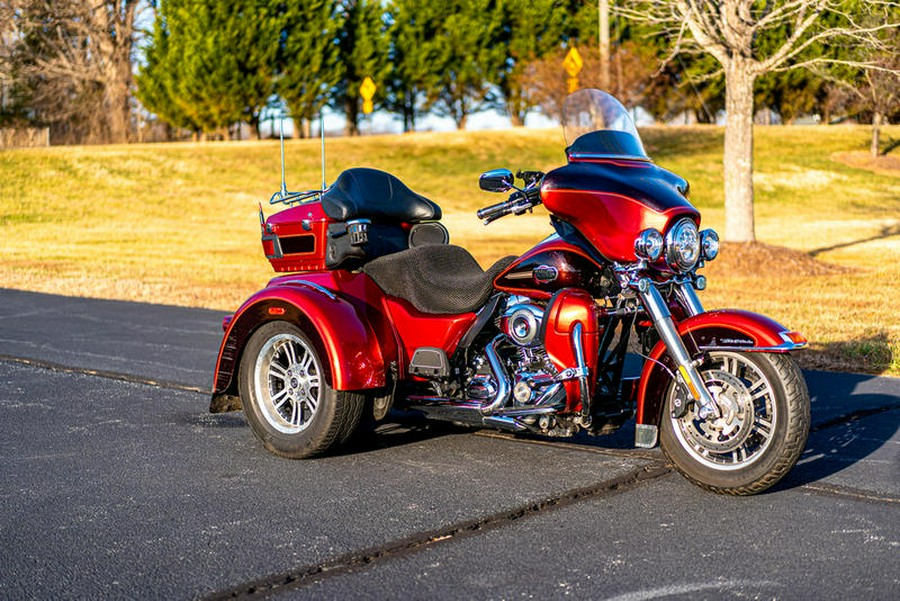 2012 Harley-Davidson® FLHTCUTG - Tri Glide® Ultra Classic®