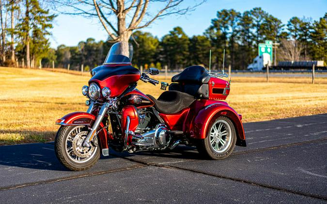 2012 Harley-Davidson® FLHTCUTG - Tri Glide® Ultra Classic®