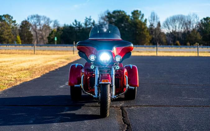 2012 Harley-Davidson® FLHTCUTG - Tri Glide® Ultra Classic®