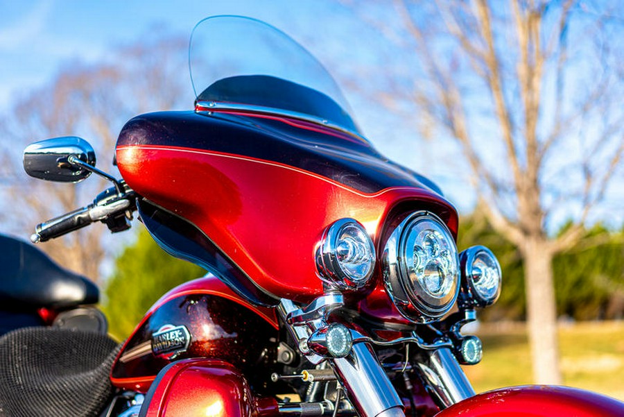 2012 Harley-Davidson® FLHTCUTG - Tri Glide® Ultra Classic®