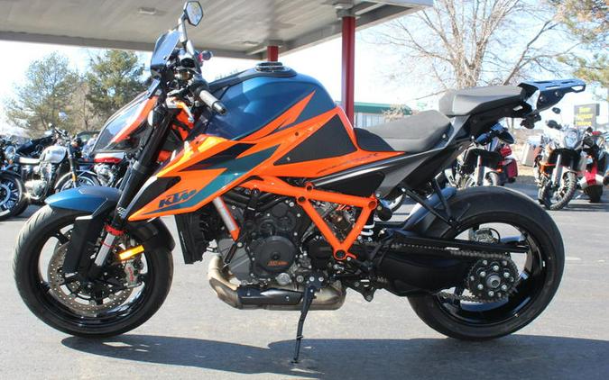 2021 KTM 1290 Super Duke R