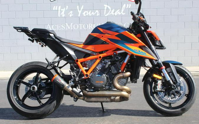 2021 KTM 1290 Super Duke R