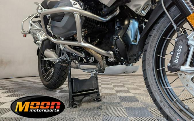 2024 BMW R 1250 GS Adventure Triple Black