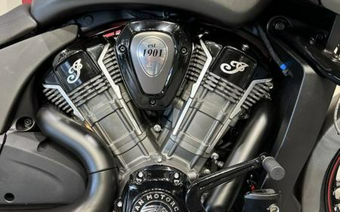 2023 Indian Motorcycle® Challenger® Dark Horse® Titanium Smoke