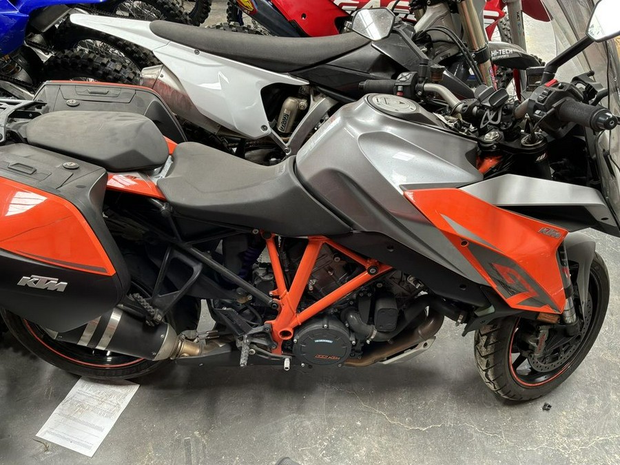 2017 KTM Super Duke 1290 GT