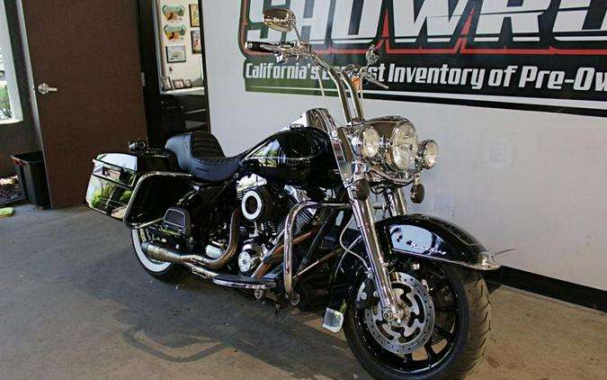 2013 Harley-Davidson® FLHRC - Road King® Classic