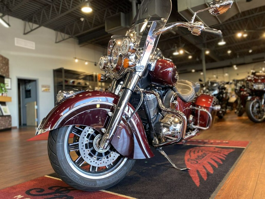 2022 Indian Motorcycle® Springfield® Maroon Metallic/Crimson Metallic