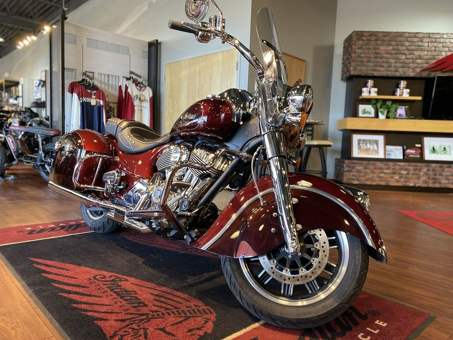 2022 Indian Motorcycle® Springfield® Maroon Metallic/Crimson Metallic