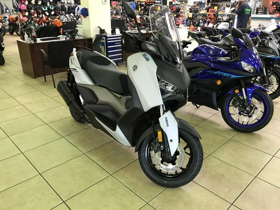 2024 Yamaha XMAX