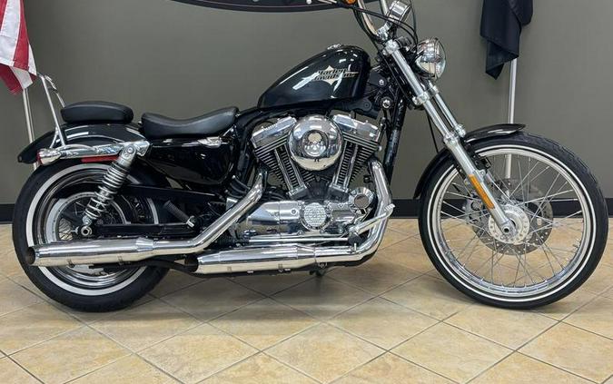 2016 Harley-Davidson® XL1200V - Sportster® Seventy-Two®
