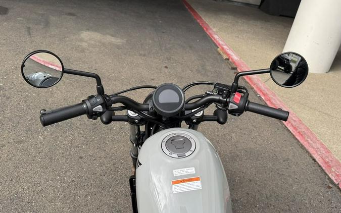 2026 Honda® Rebel 300 E-Clutch