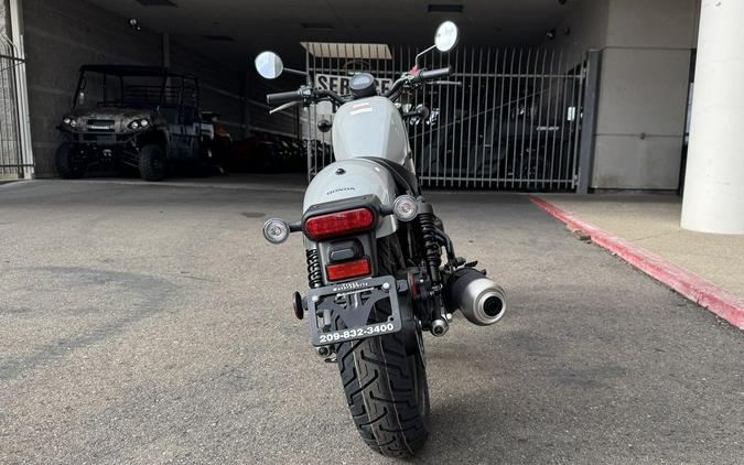 2026 Honda® Rebel 300 E-Clutch