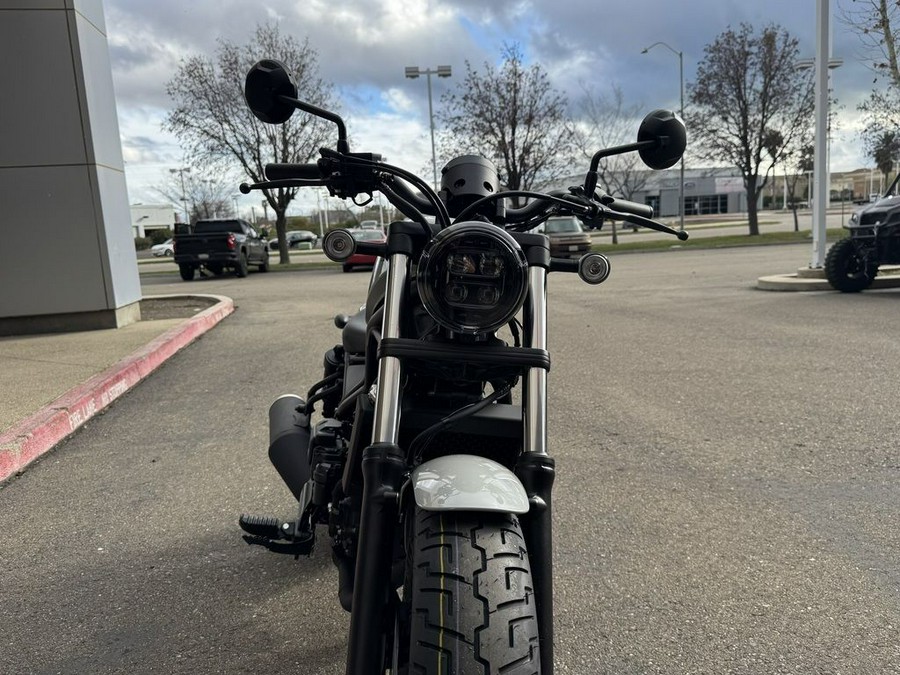 2026 Honda® Rebel 300 E-Clutch