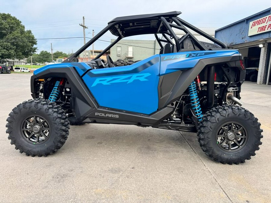 2026 RZR Pro XP® Ultimate Earth Blue - Polaris