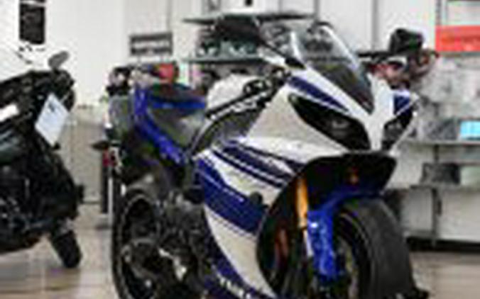 2014 Yamaha R1
