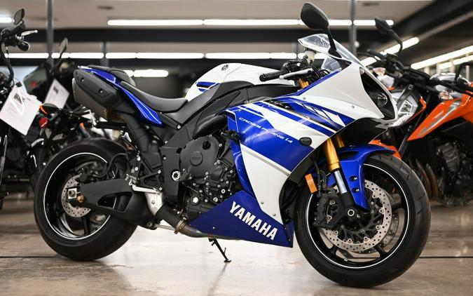 2014 Yamaha R1