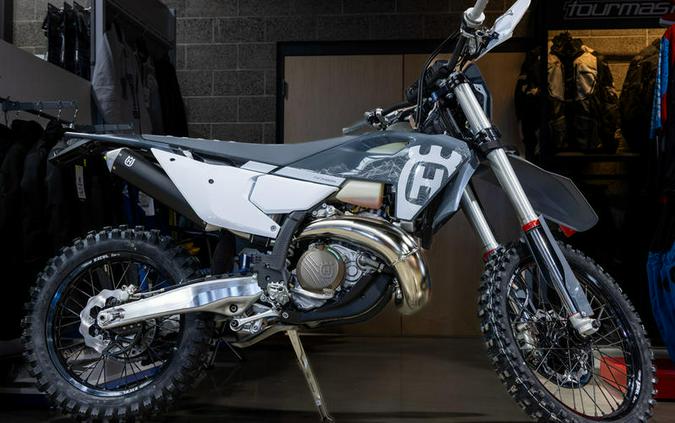 2024 Husqvarna TE 300 Pro First Look [9 Fast Facts]