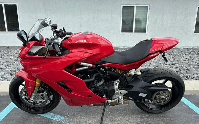 2019 Ducati SuperSport S Red