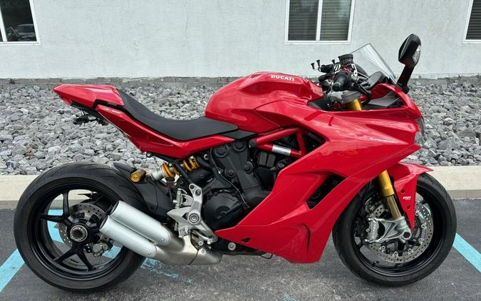 2019 Ducati SuperSport S Red