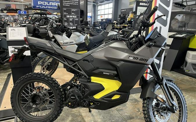 2025 Can-Am Origin Carbon Black