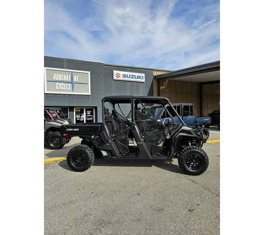 2026 Can-Am® Defender MAX XT HD11 With 10.25 in.display