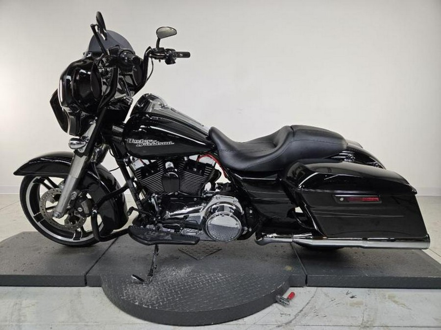 2015 Harley-Davidson® FLHXS - Street Glide® Special