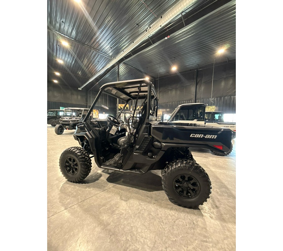 2026 Can-Am Defender XT HD11